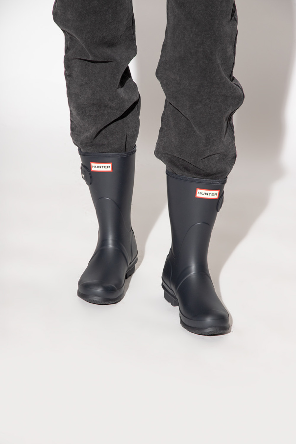 Short rain hotsell boots canada